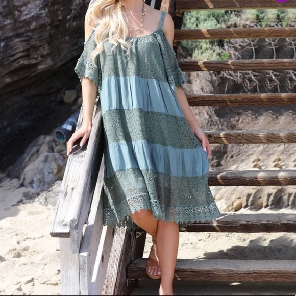 Sage Stripe Lace Shoulder Cutout Dress, M - Picture 3 of 3